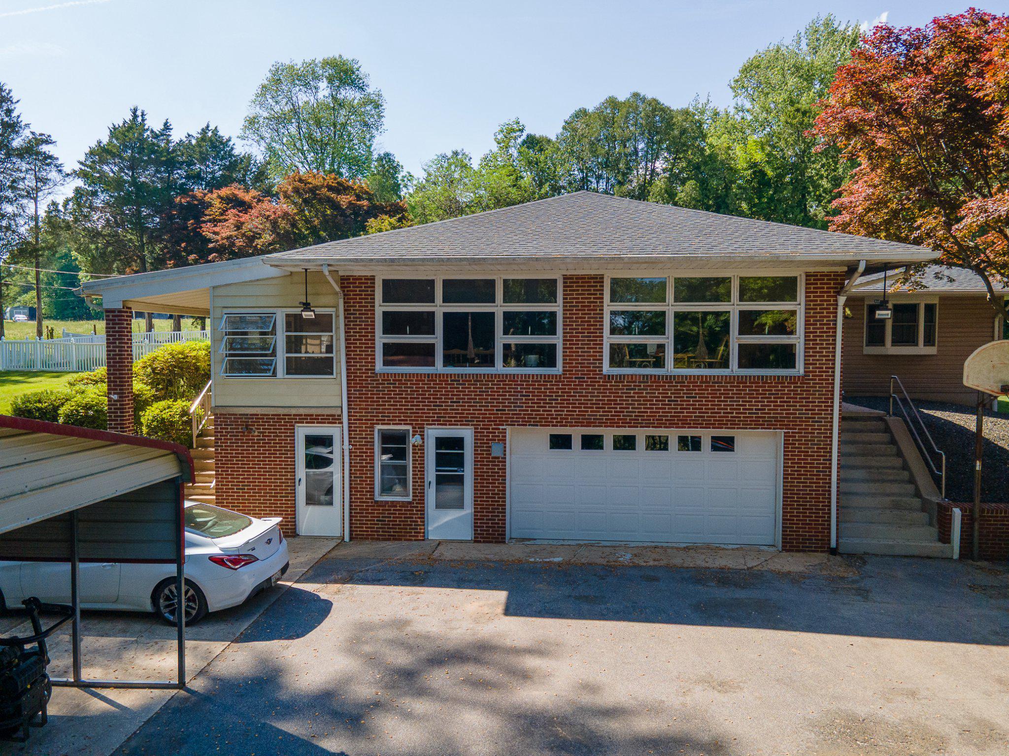 GLEN ARM - Residential