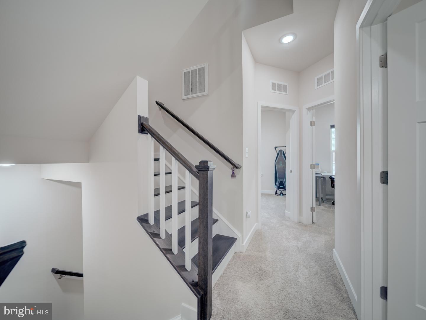 ARCOLA TOWN CENTER - Residential