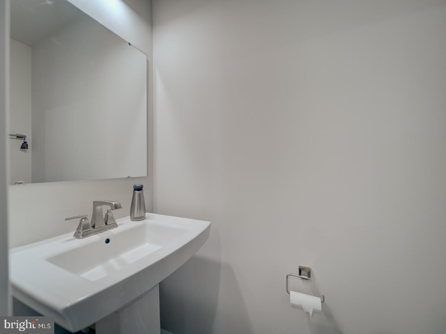 ARCOLA TOWN CENTER - Residential