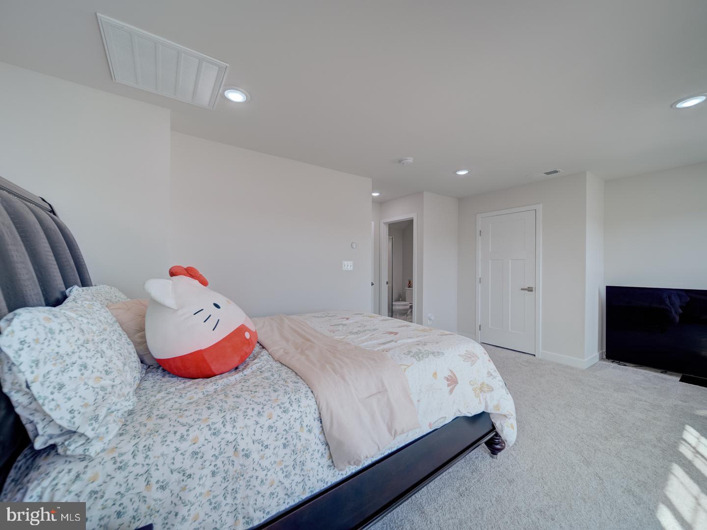 ARCOLA TOWN CENTER - Residential