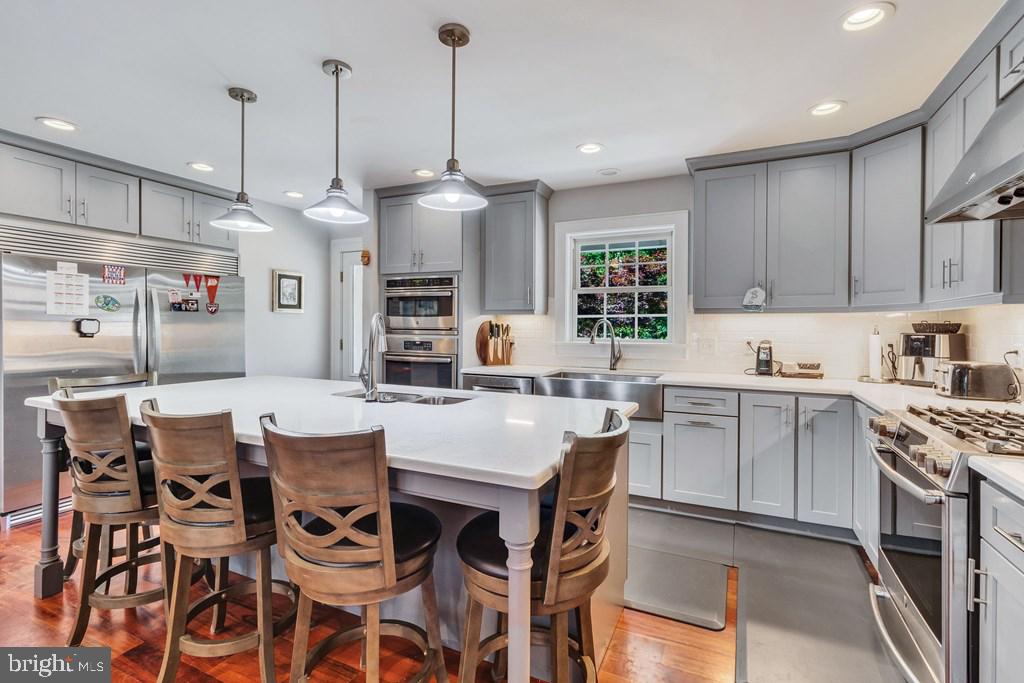 47 EDGEWATER DRIVE