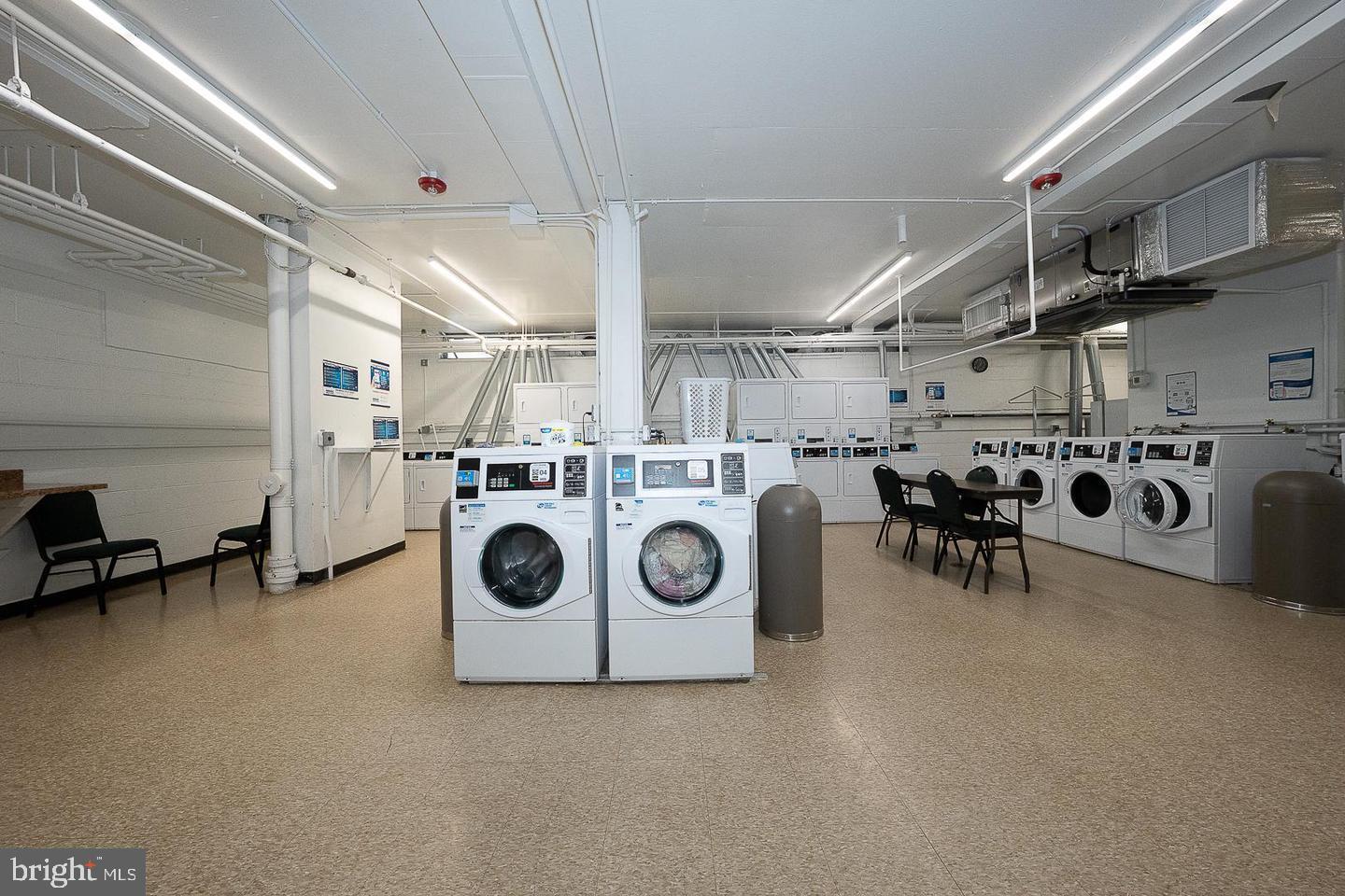 RADNOR HOUSE - Residential