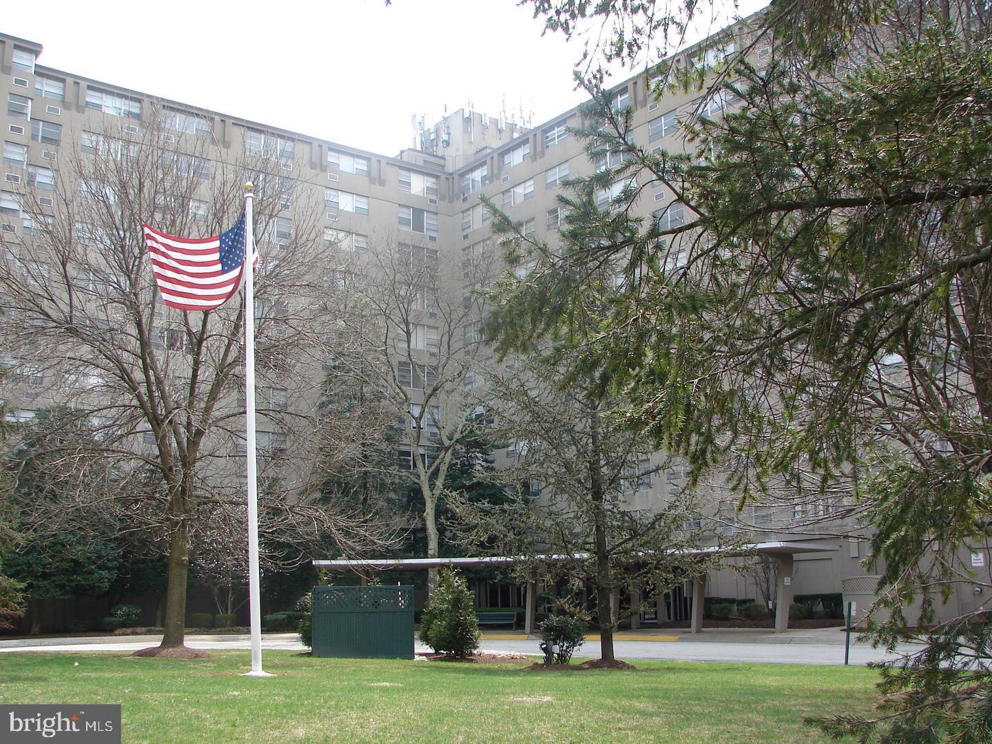 RADNOR HOUSE - Residential