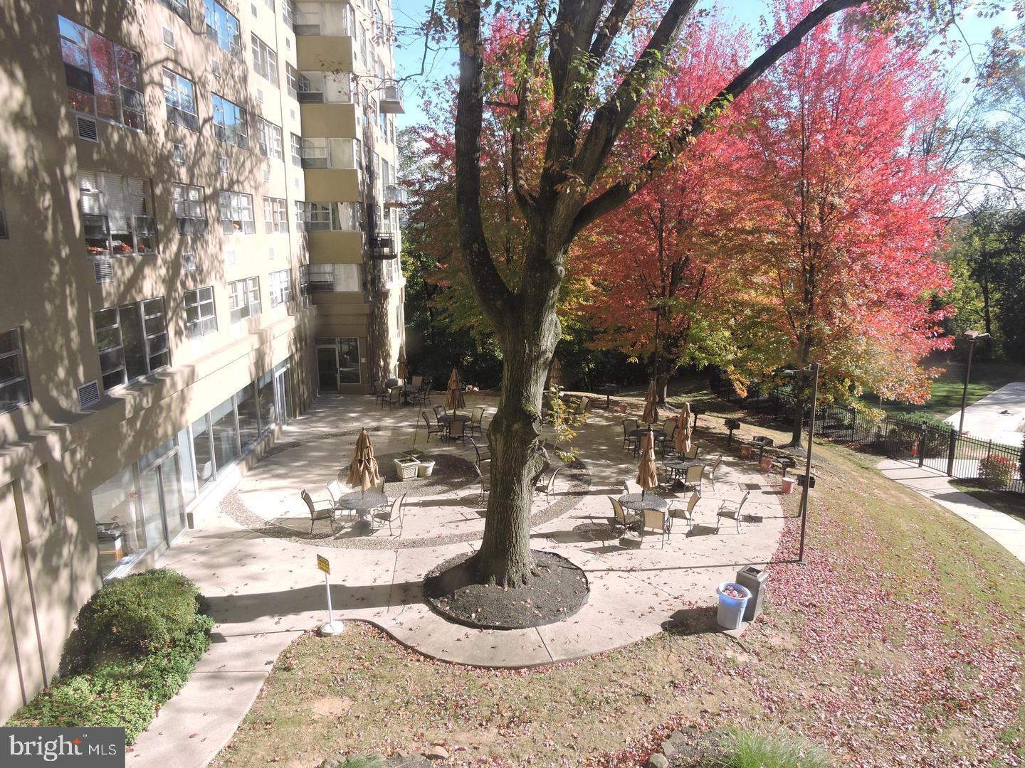 RADNOR HOUSE - Residential