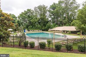 RADNOR HOUSE - Residential