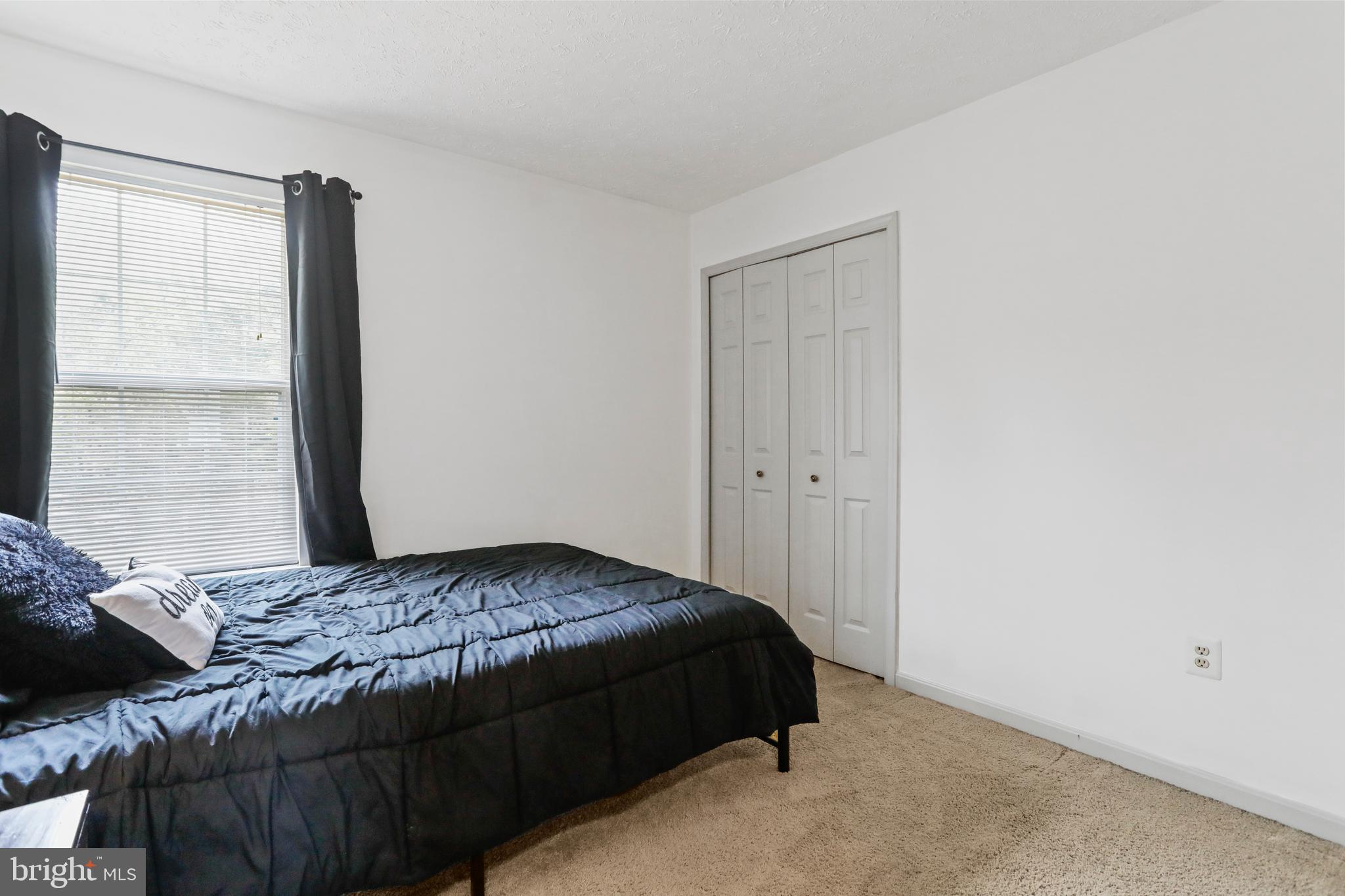 APPLE RIDGE - Residential