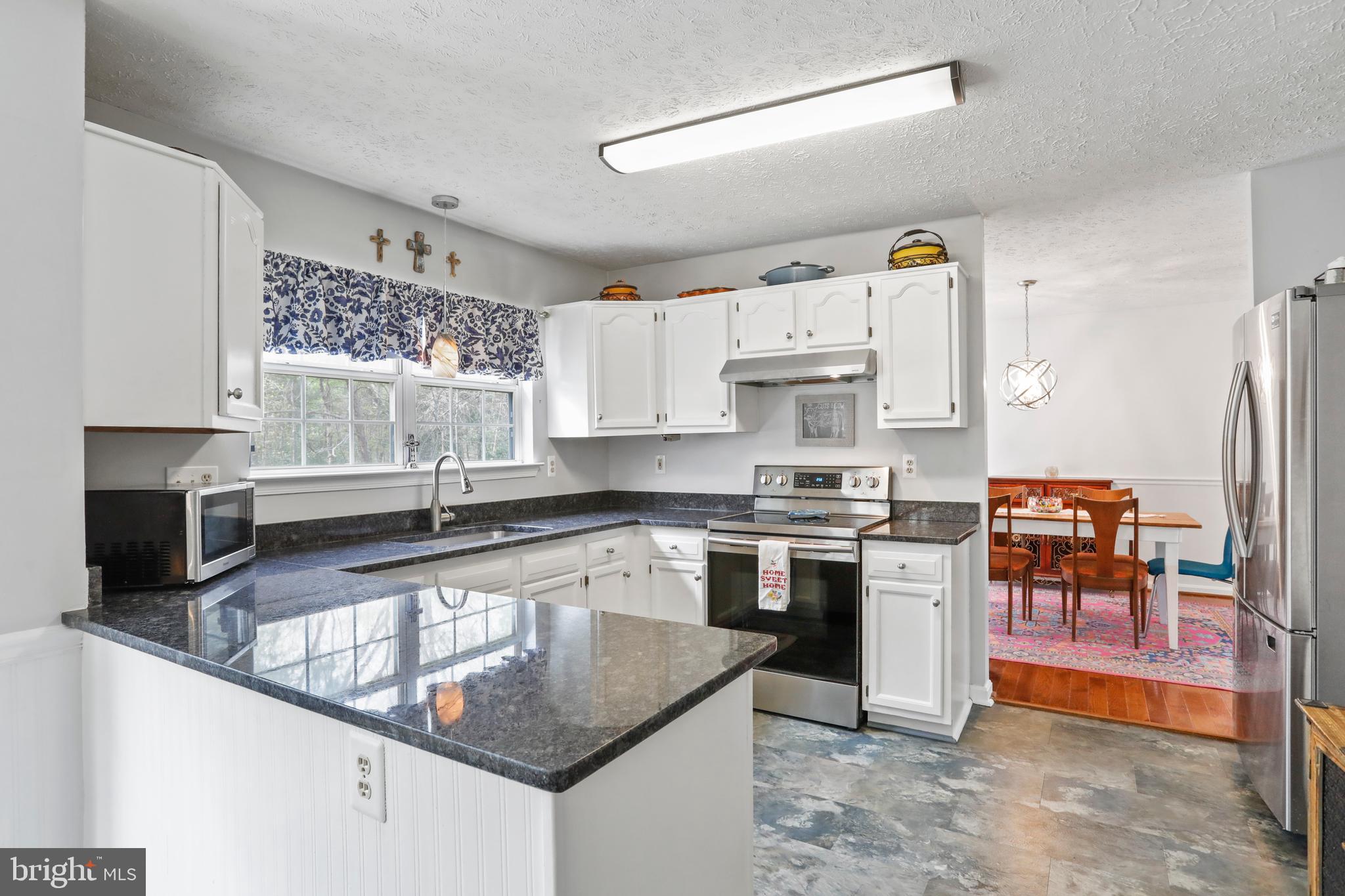 APPLE RIDGE - Residential