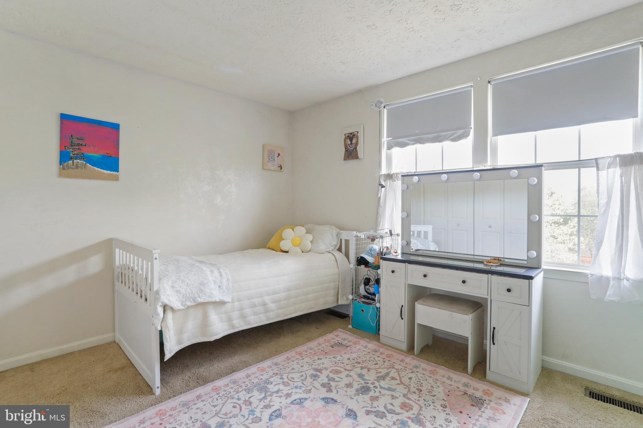 APPLE RIDGE - Residential