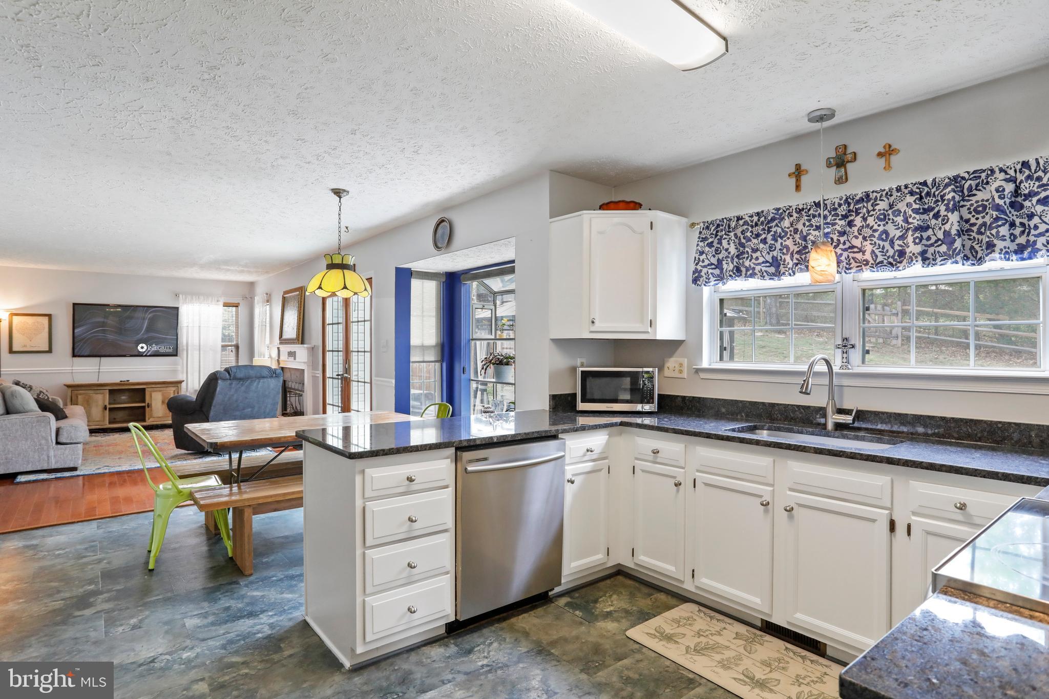 APPLE RIDGE - Residential