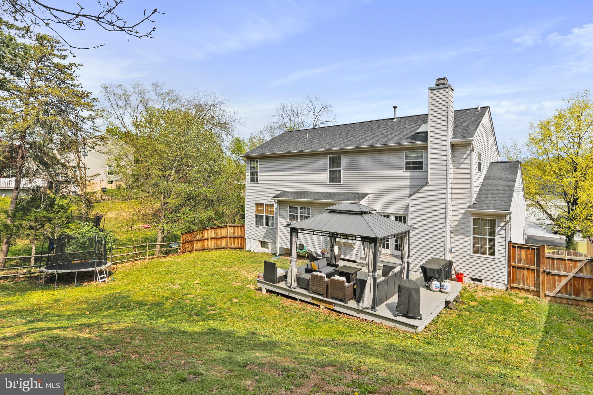 APPLE RIDGE - Residential