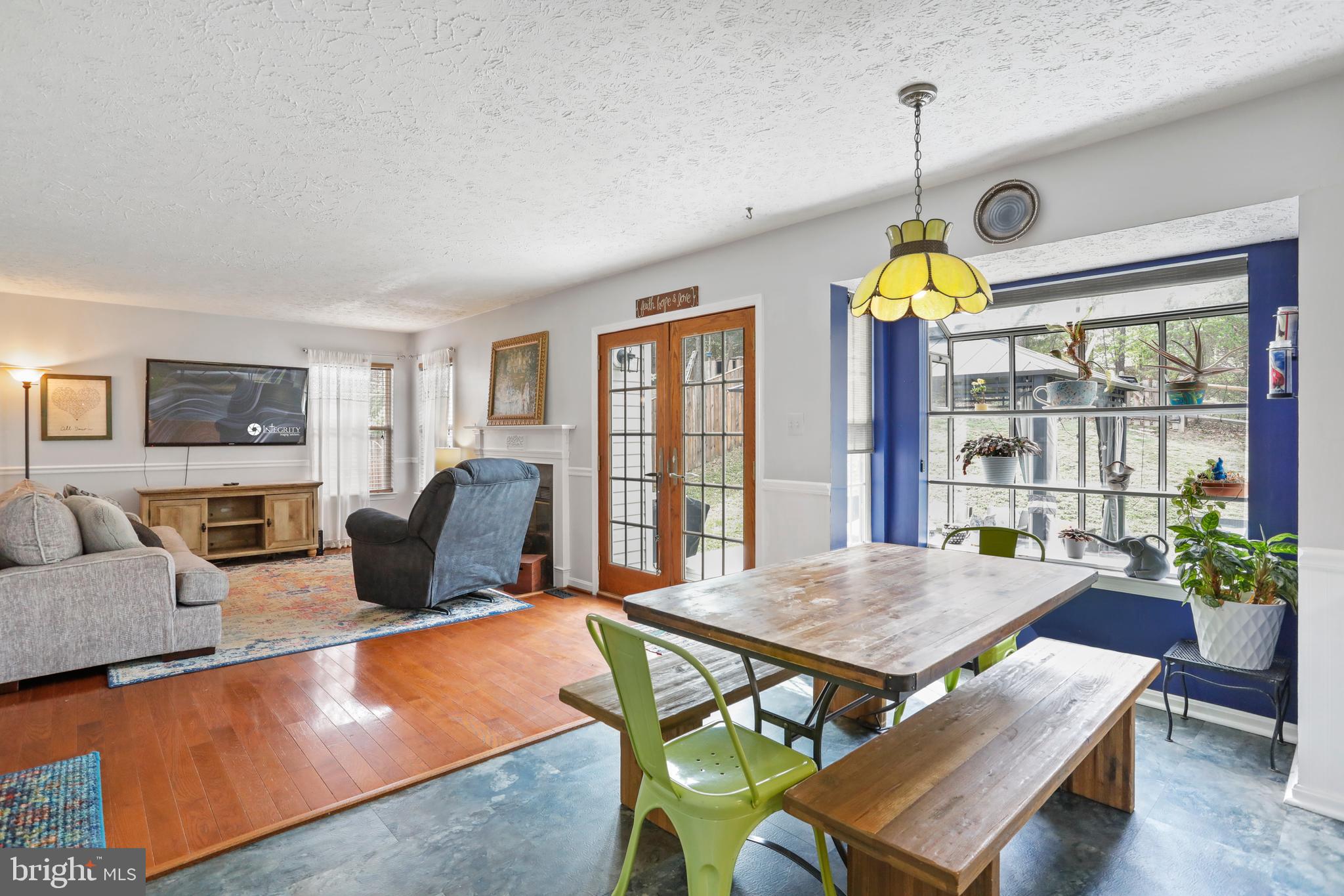 APPLE RIDGE - Residential