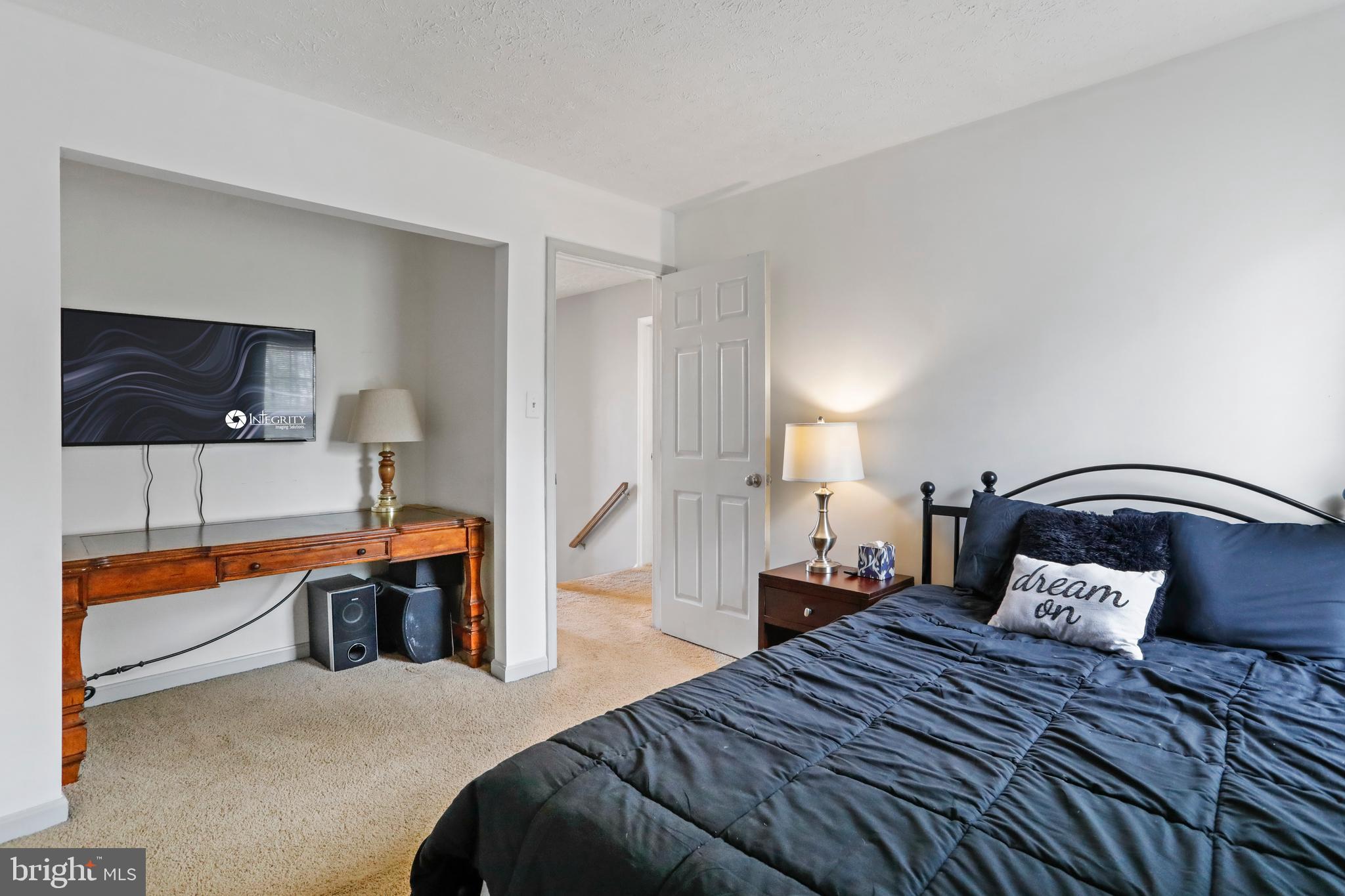 APPLE RIDGE - Residential