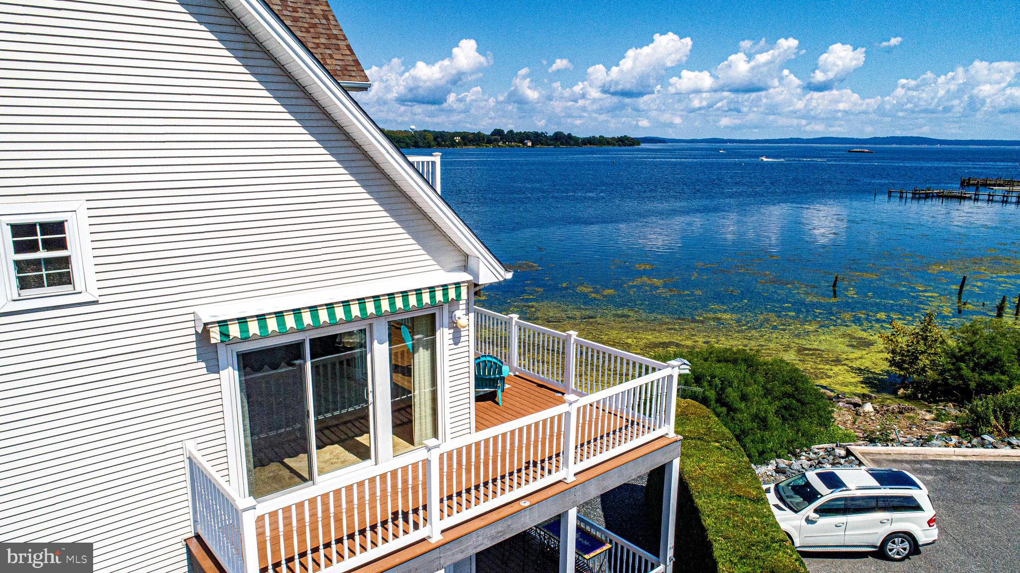 SENECA POINTE - Residential