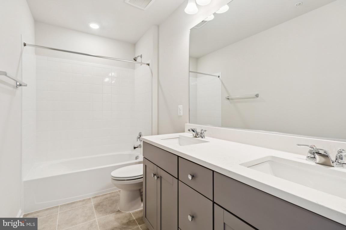 SCOTLAND HEIGHTS - Residential