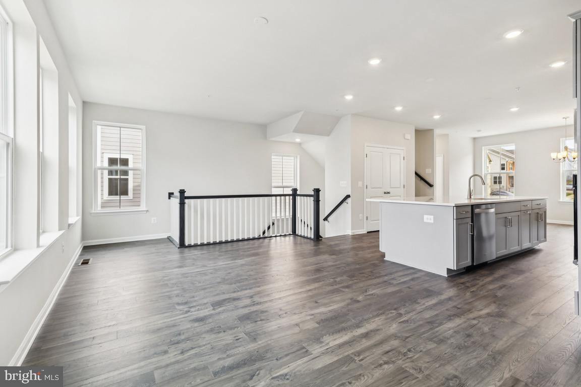 SCOTLAND HEIGHTS - Residential