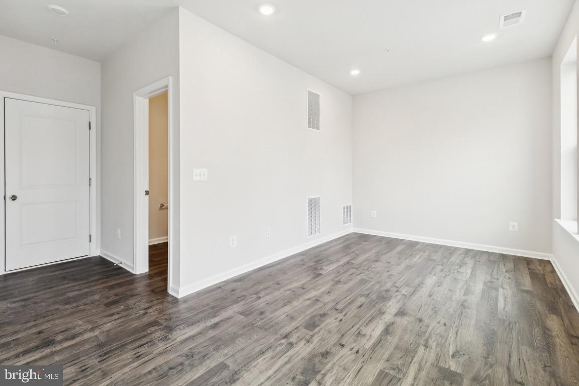 SCOTLAND HEIGHTS - Residential