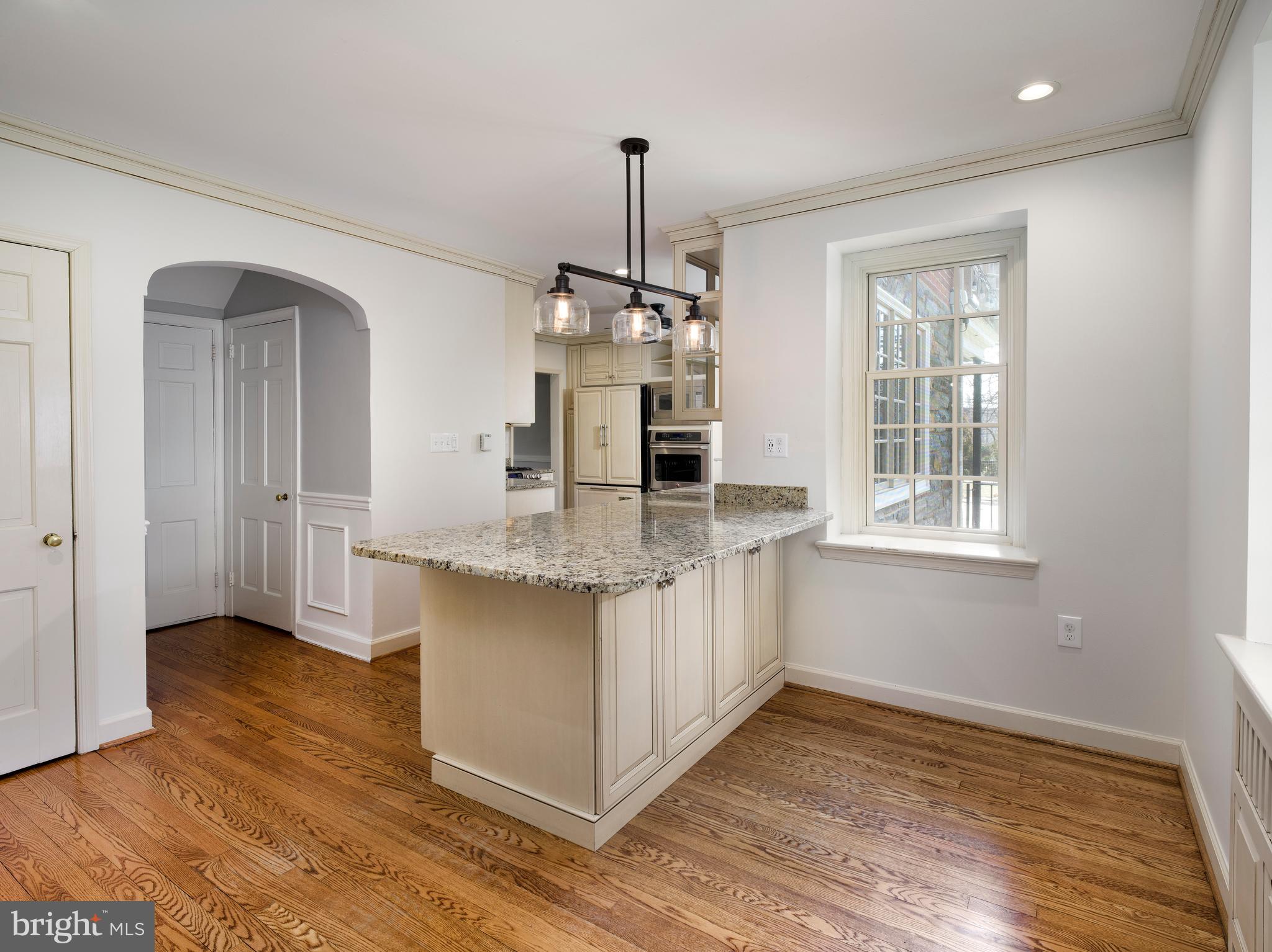 BRYN MAWR - Residential