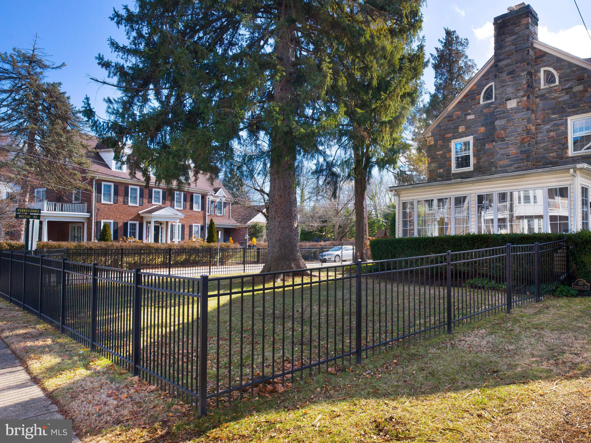 BRYN MAWR - Residential