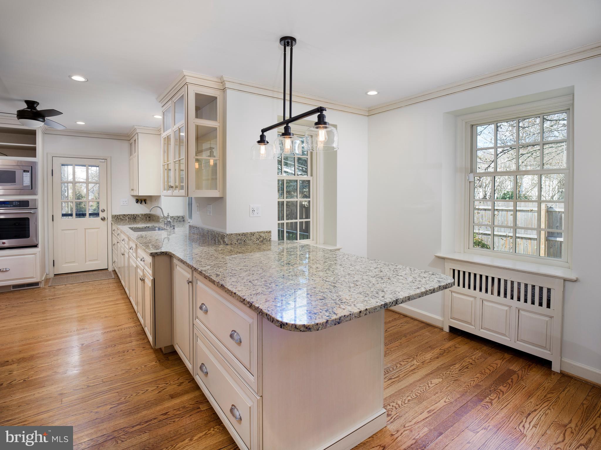 BRYN MAWR - Residential