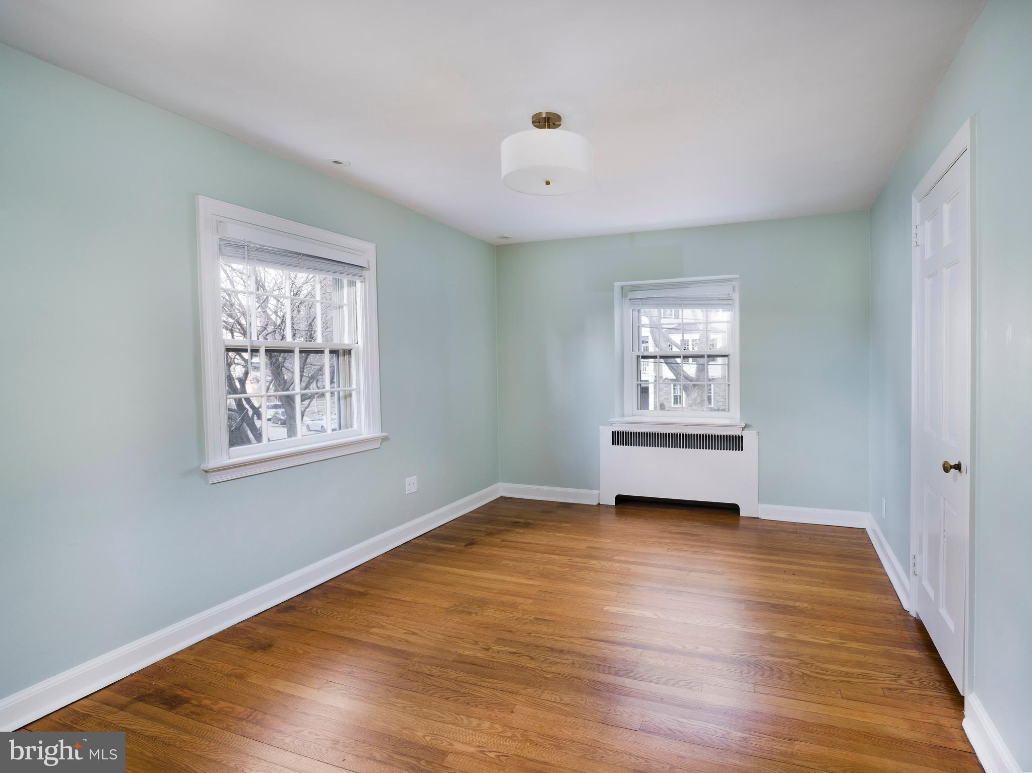 BRYN MAWR - Residential