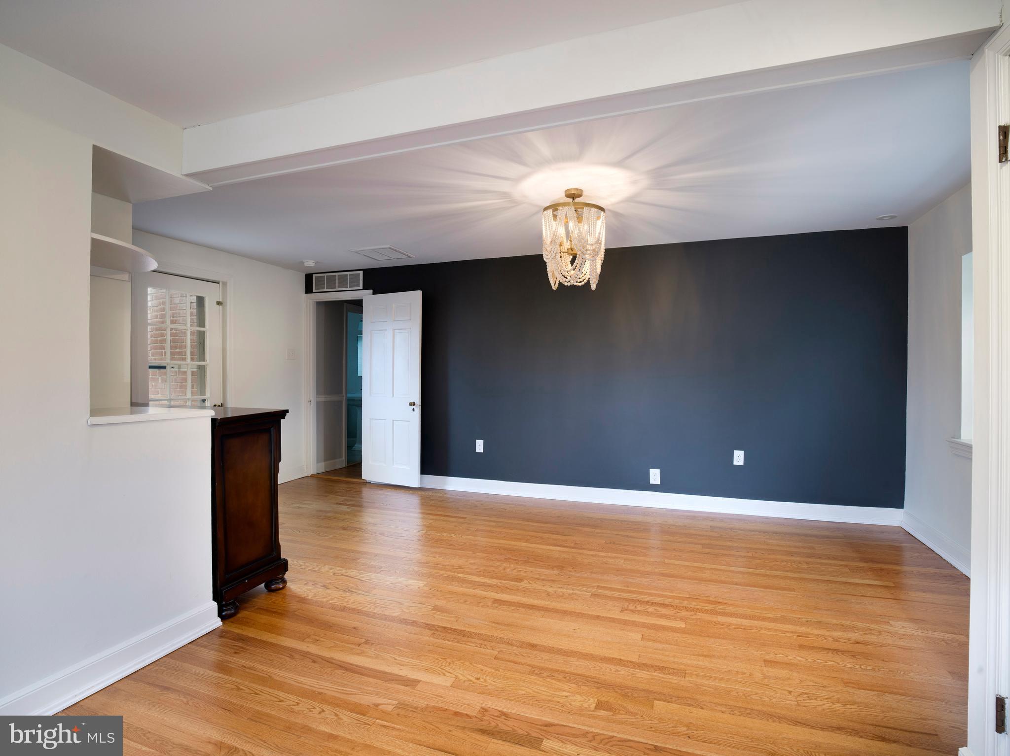 BRYN MAWR - Residential