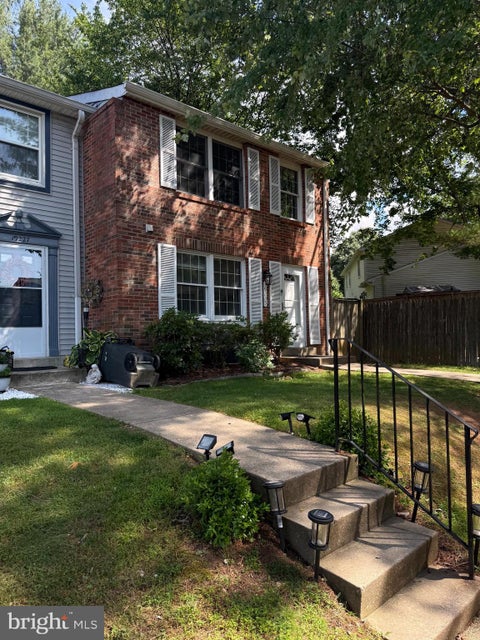 Photo of 19225 Warrior Brook Drive, GERMANTOWN, MD 20874 (MLS # MDMC2240306)