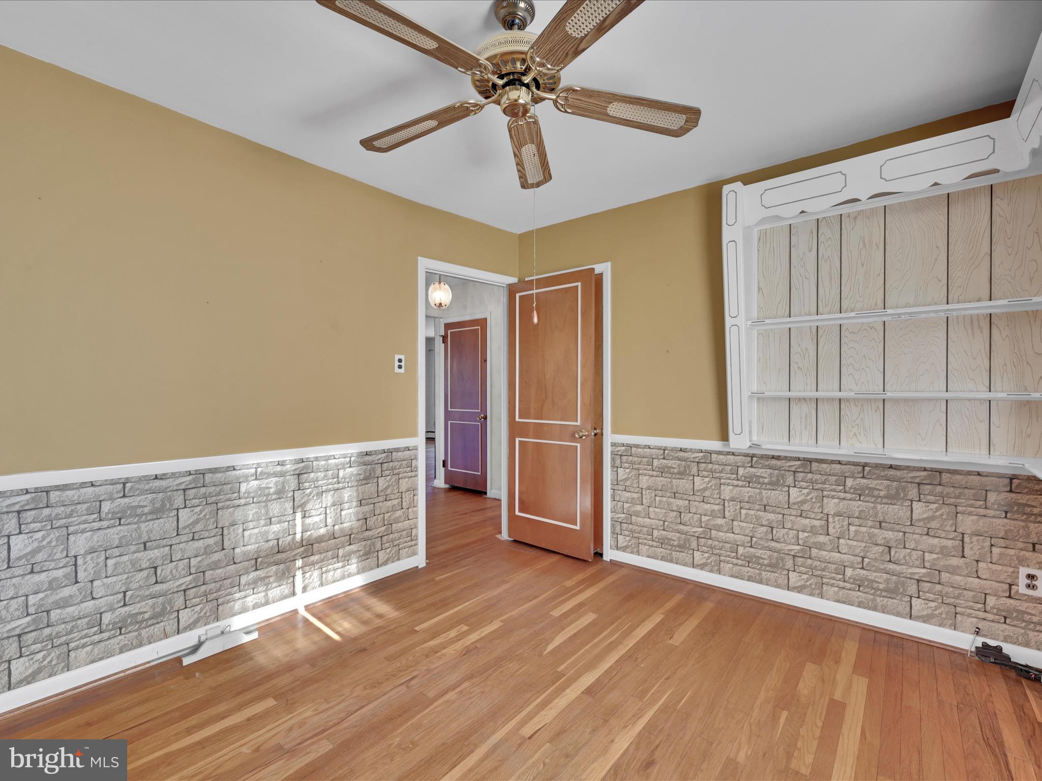 ALDAN WOODS - Residential