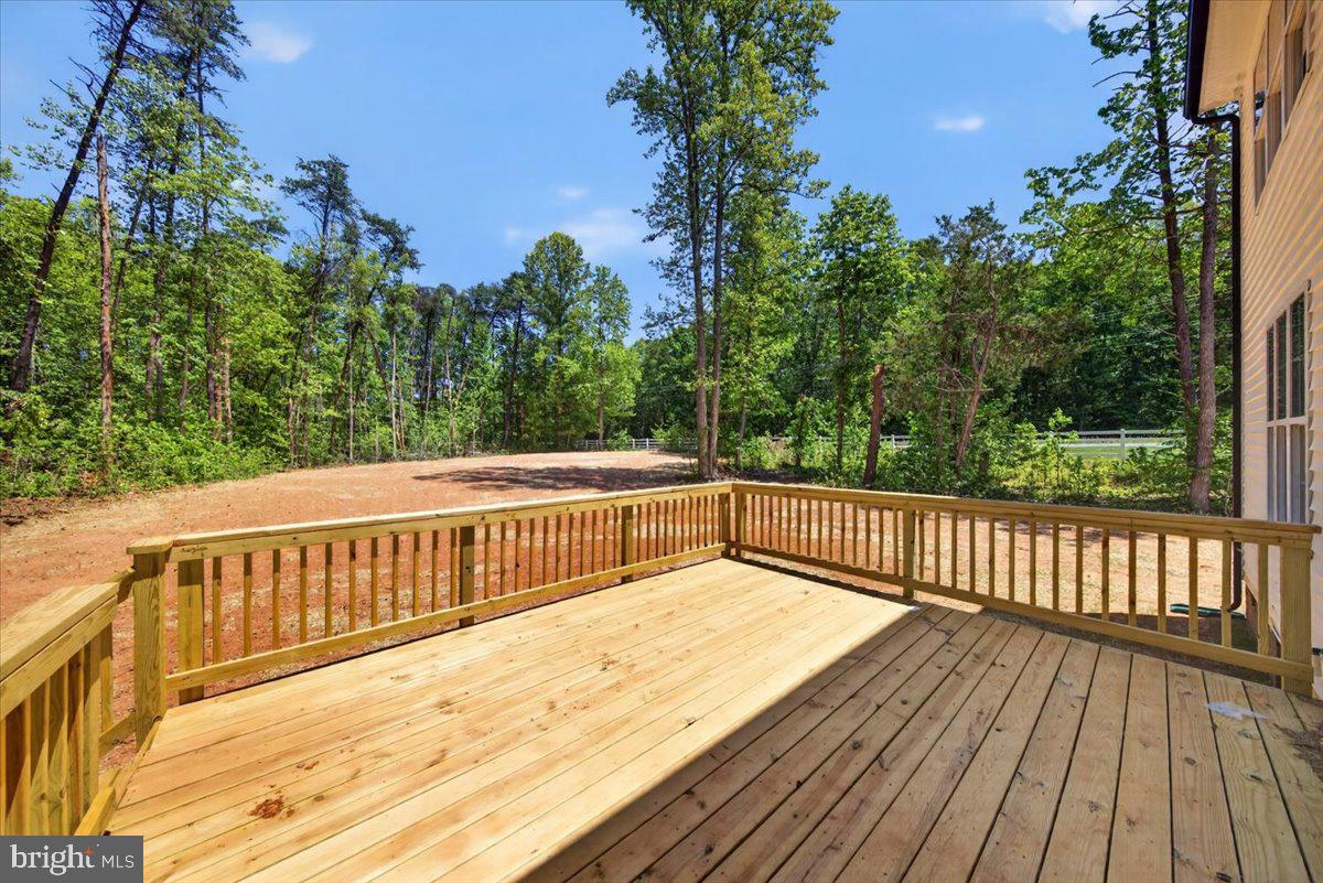 MILL RUN - Residential