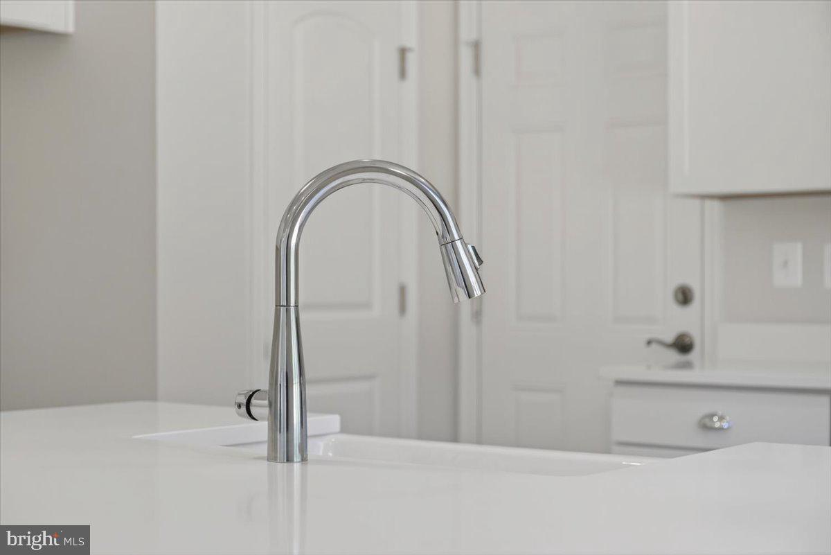 MILL RUN - Residential