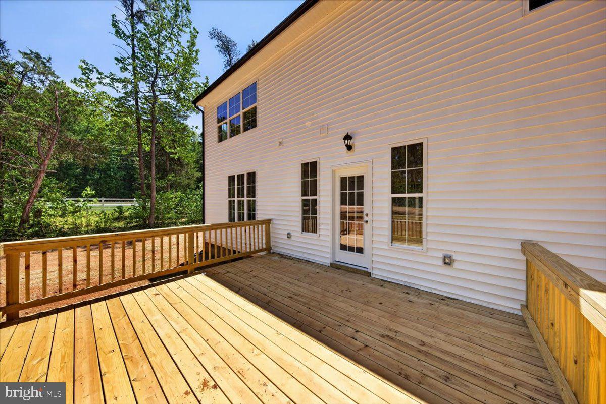 MILL RUN - Residential