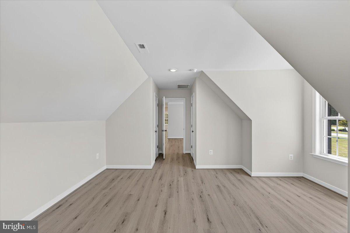 MILL RUN - Residential