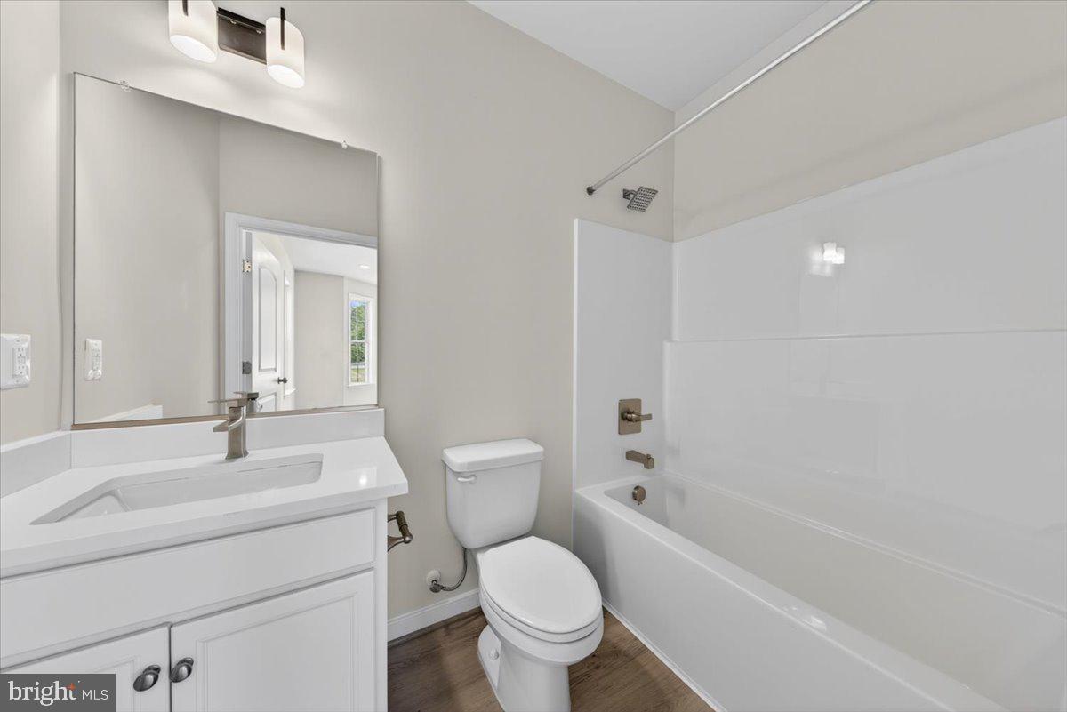 MILL RUN - Residential