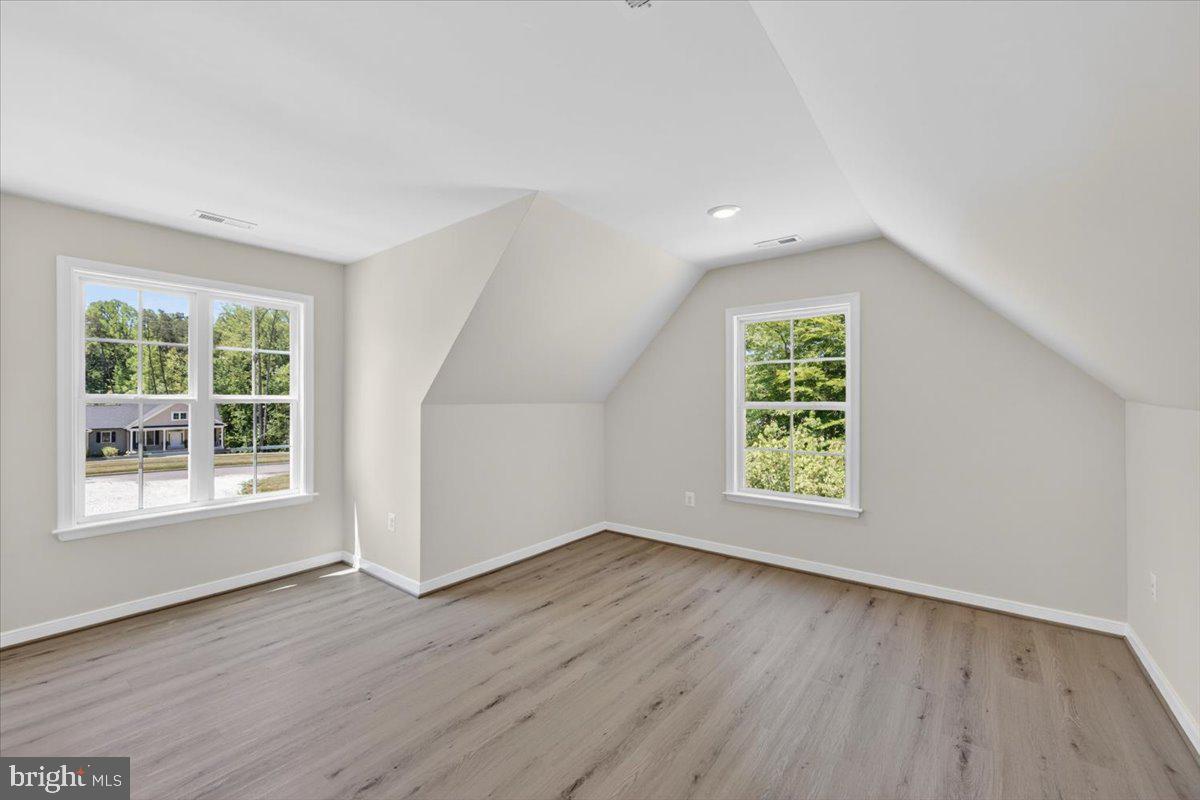 MILL RUN - Residential