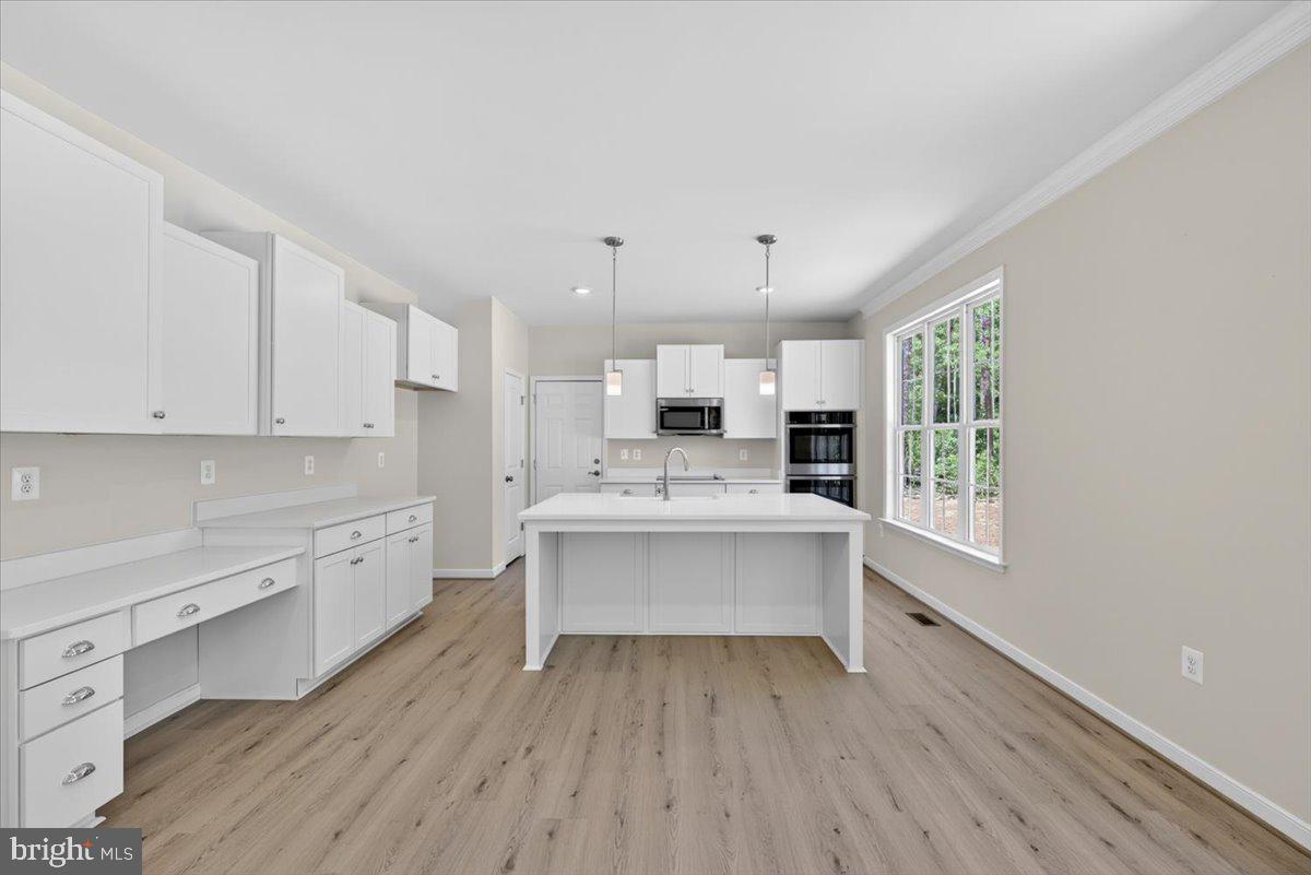 MILL RUN - Residential