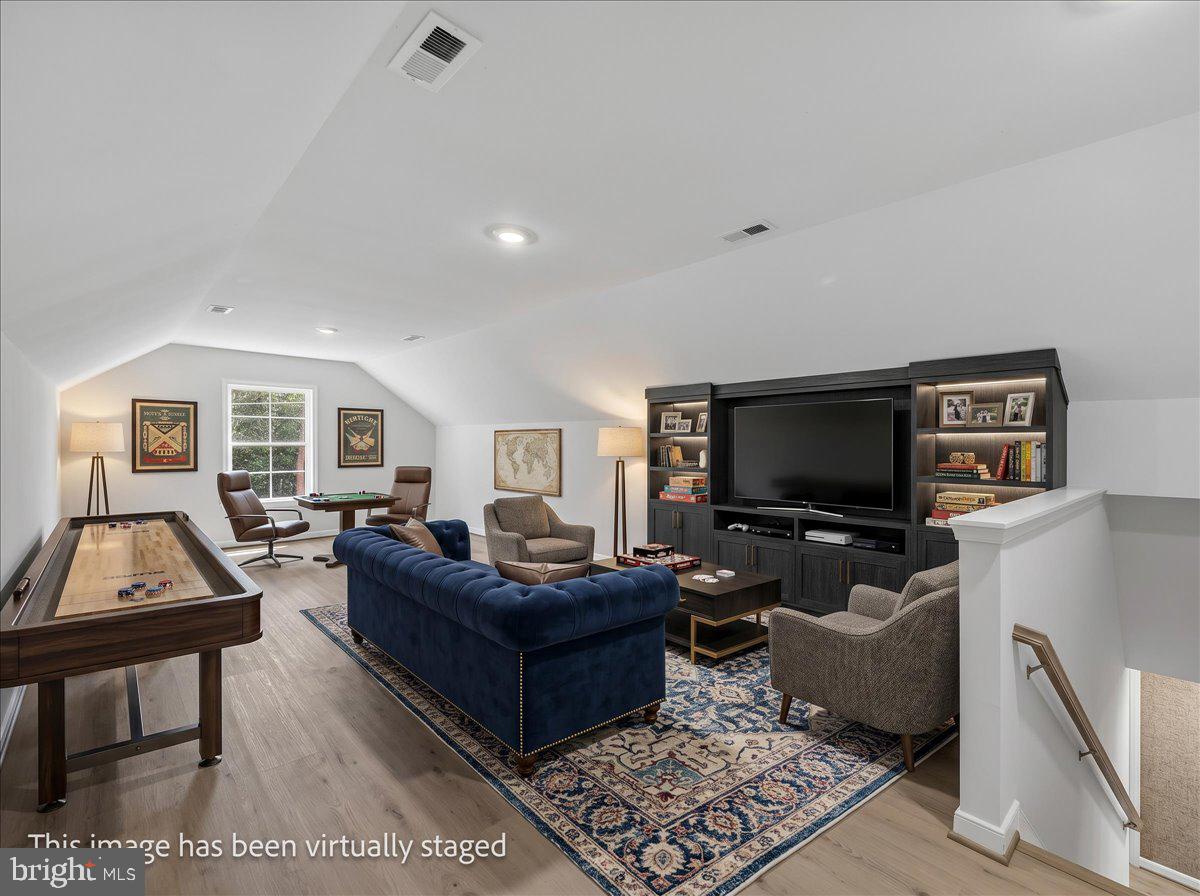 MILL RUN - Residential