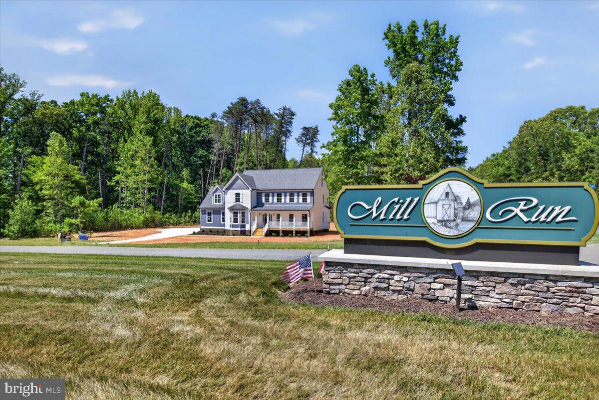 MILL RUN - Residential