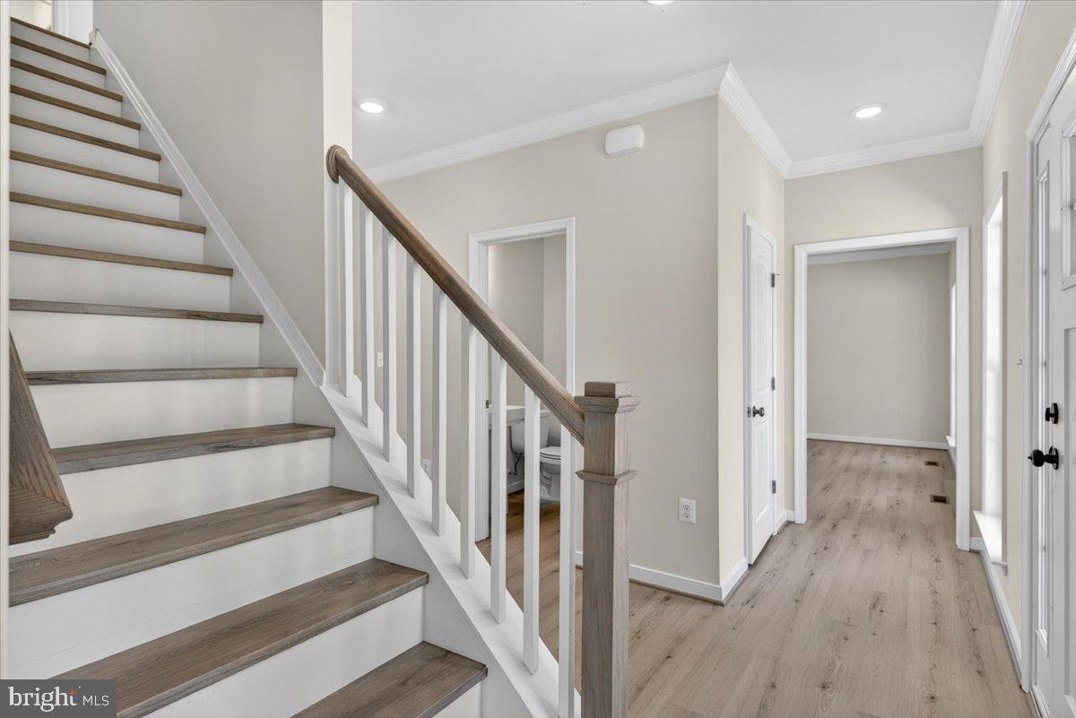 MILL RUN - Residential