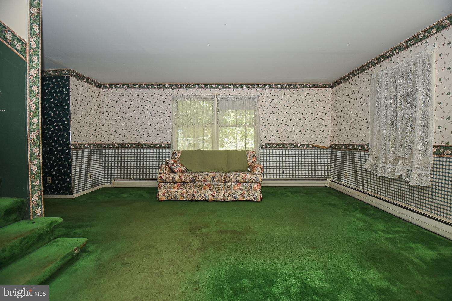 BLOOMINGTON - Residential