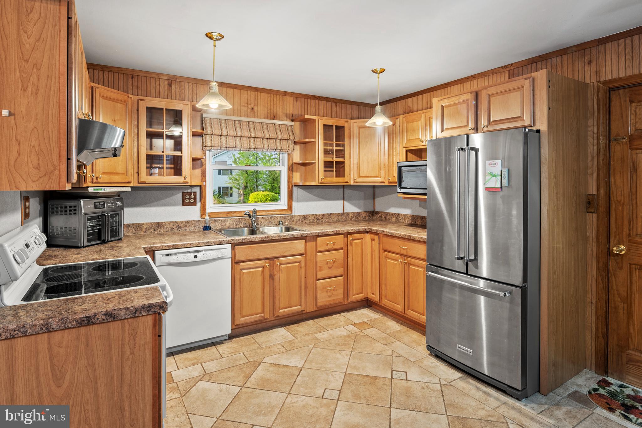 TULIP GROVE AT BELAIR - Residential