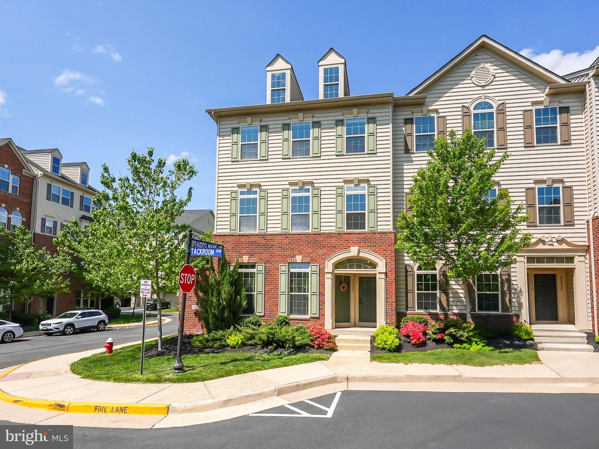 VIRGINIA MANOR CONDOMINIUM - Residential