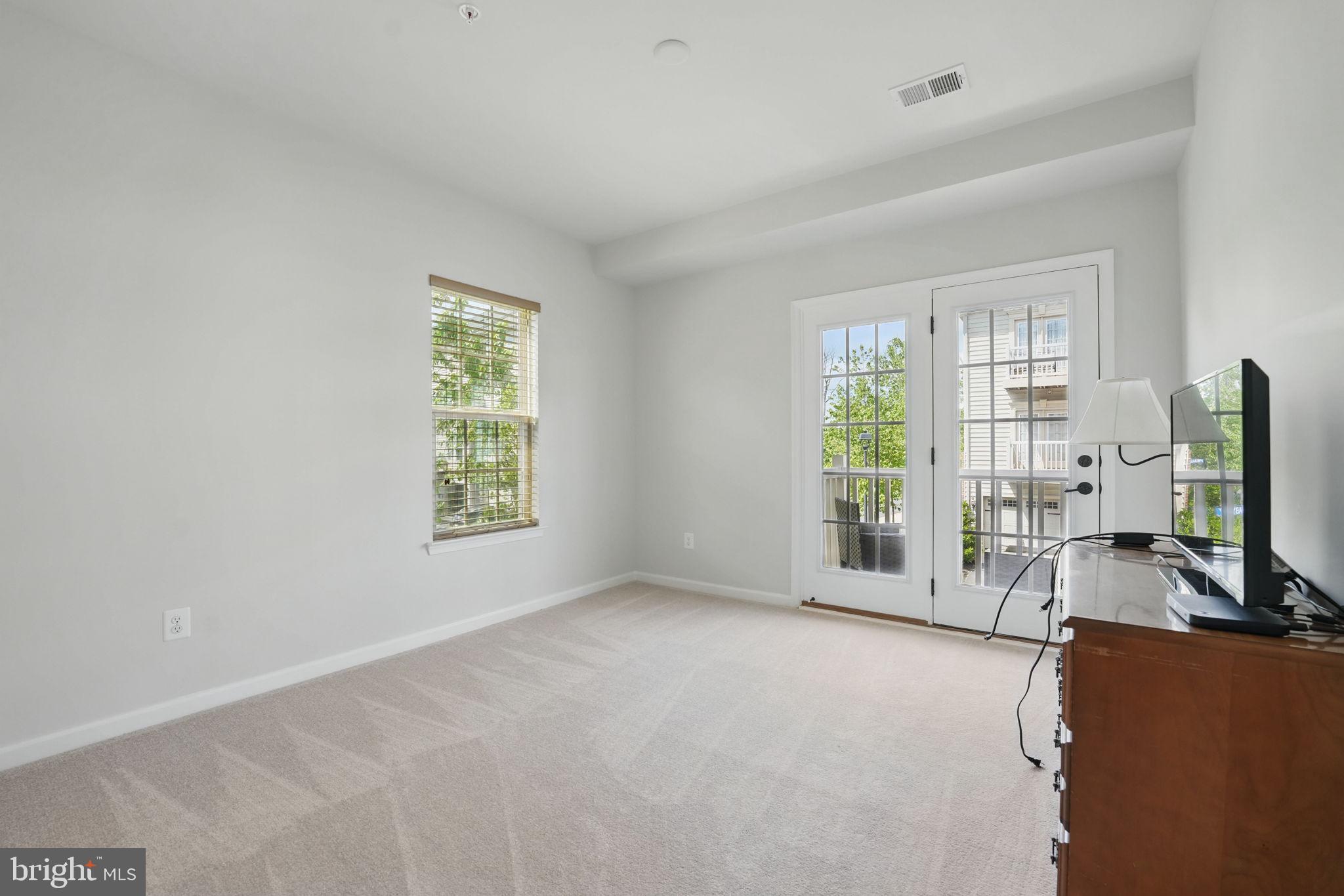 VIRGINIA MANOR CONDOMINIUM - Residential