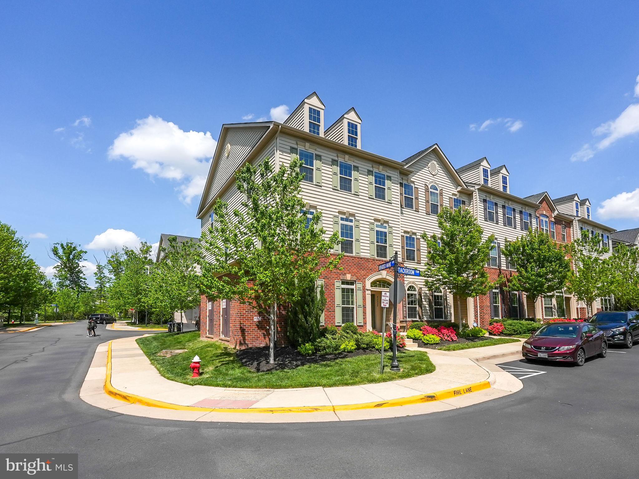 VIRGINIA MANOR CONDOMINIUM - Residential