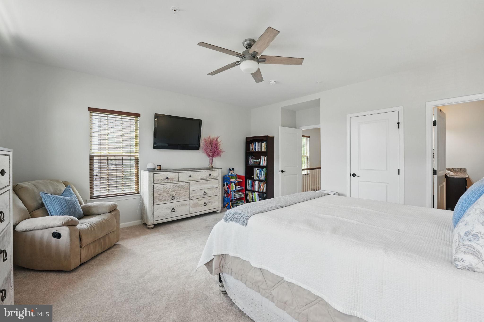 VIRGINIA MANOR CONDOMINIUM - Residential