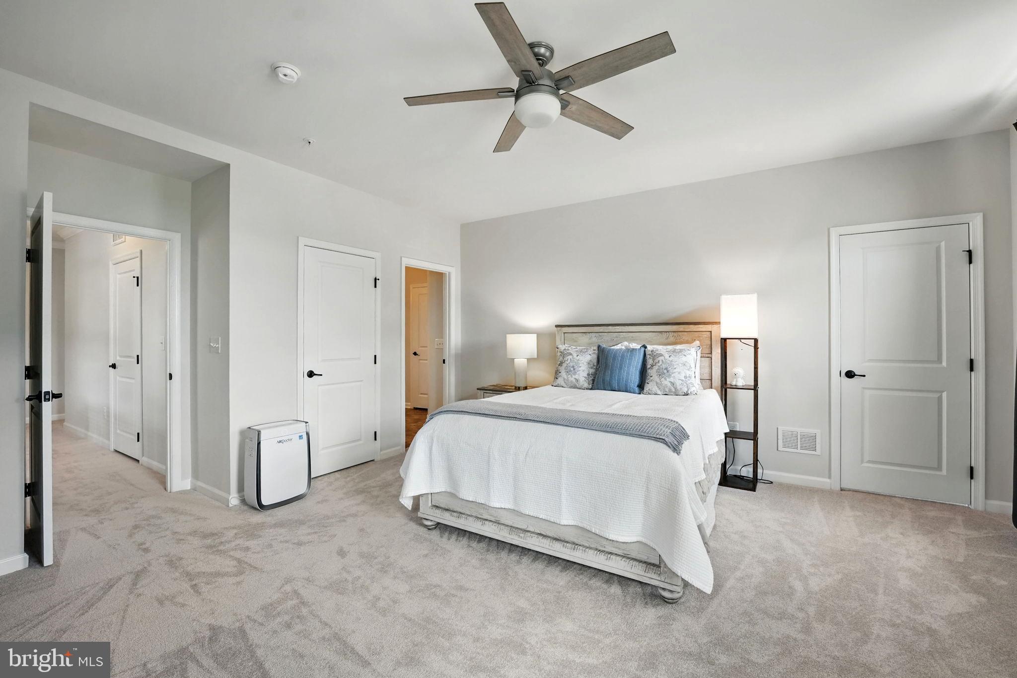 VIRGINIA MANOR CONDOMINIUM - Residential