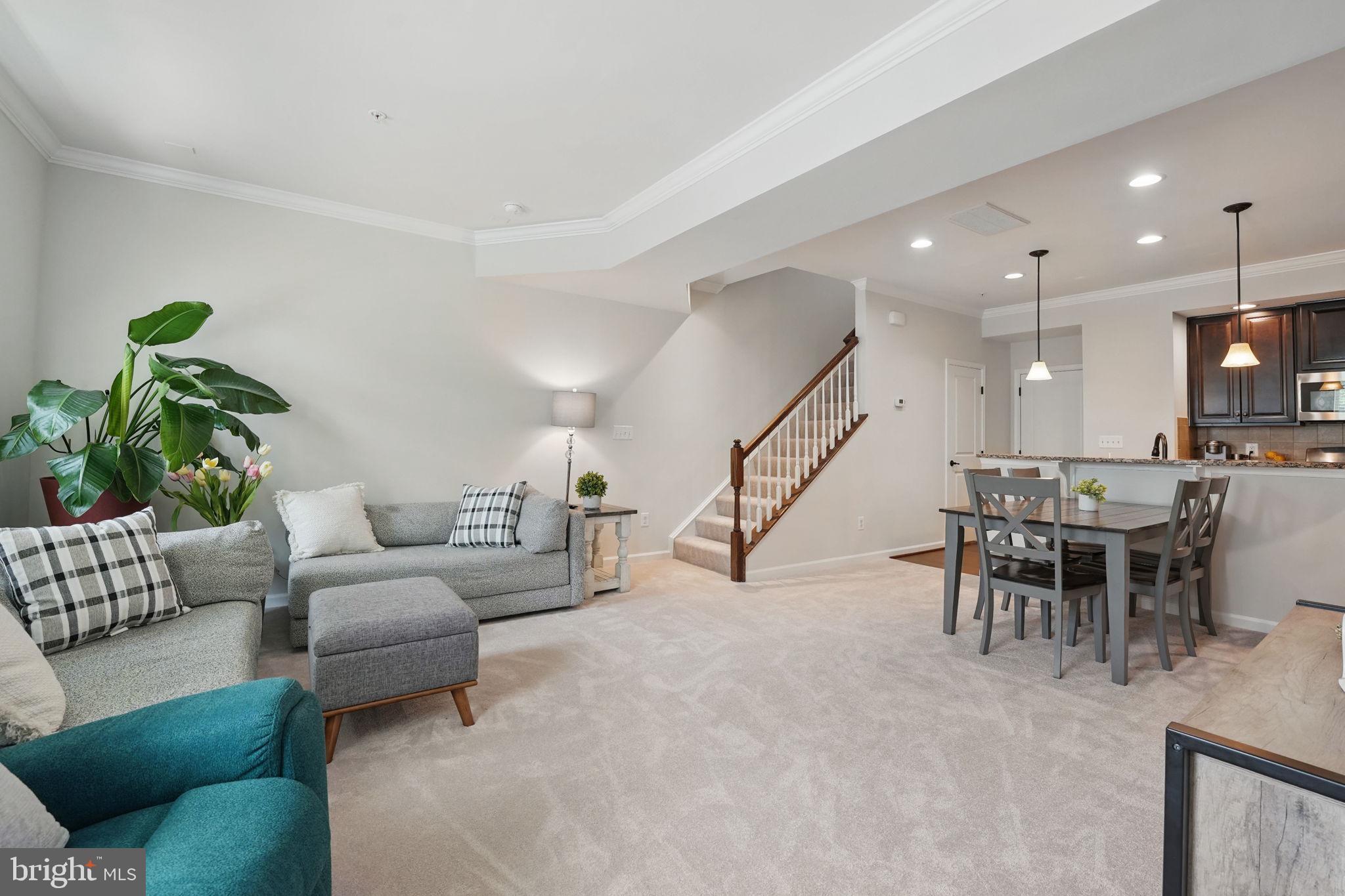 VIRGINIA MANOR CONDOMINIUM - Residential