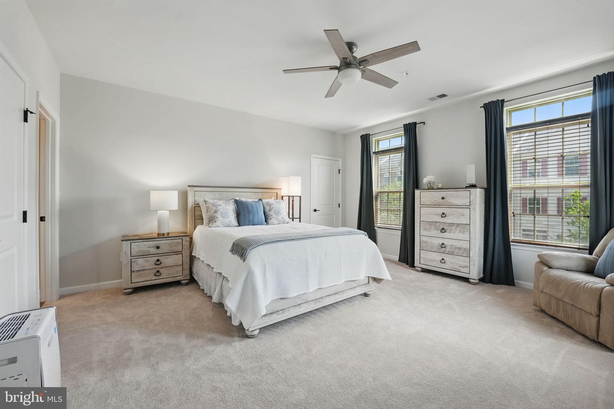 VIRGINIA MANOR CONDOMINIUM - Residential