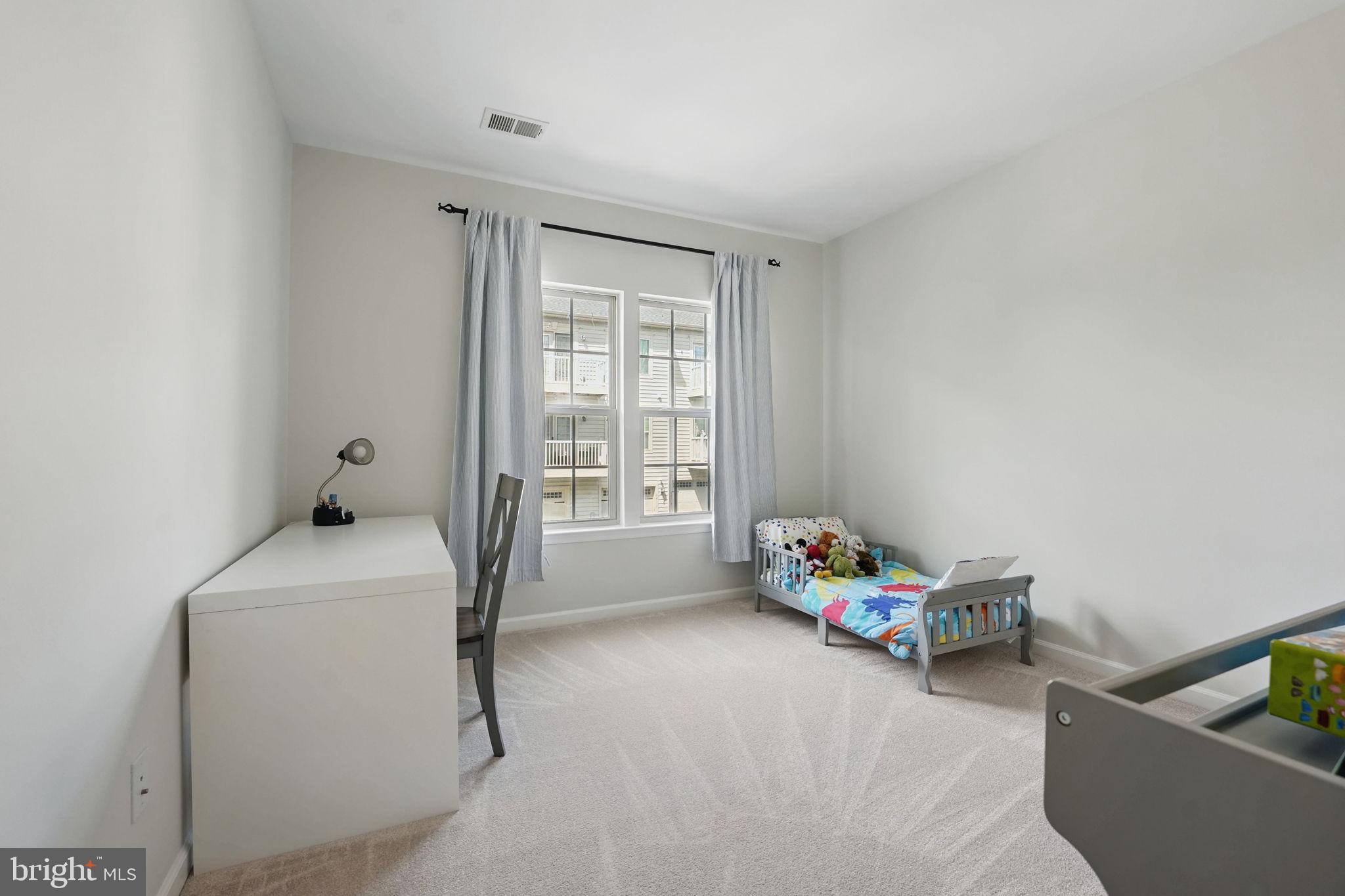 VIRGINIA MANOR CONDOMINIUM - Residential