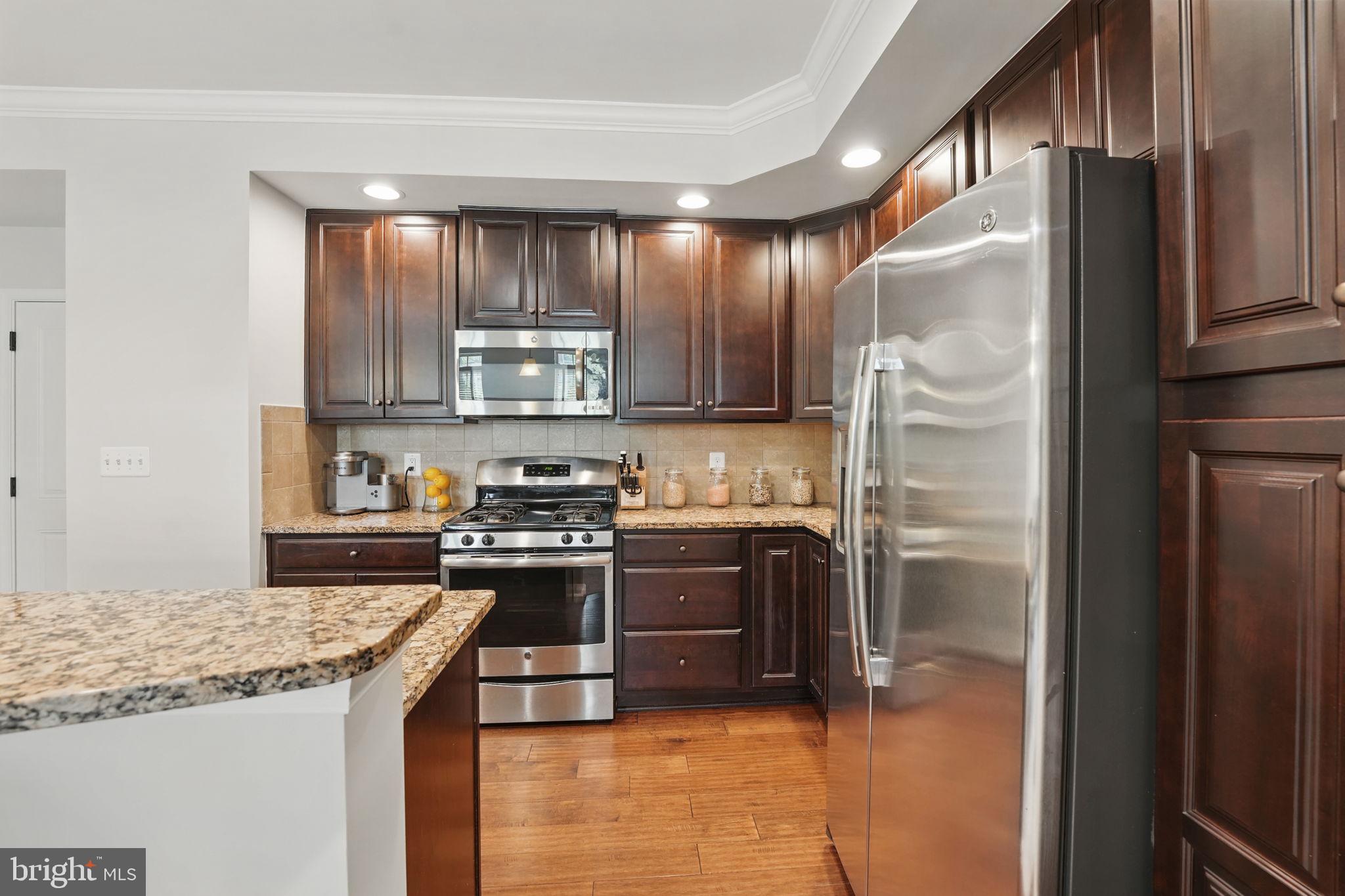 VIRGINIA MANOR CONDOMINIUM - Residential