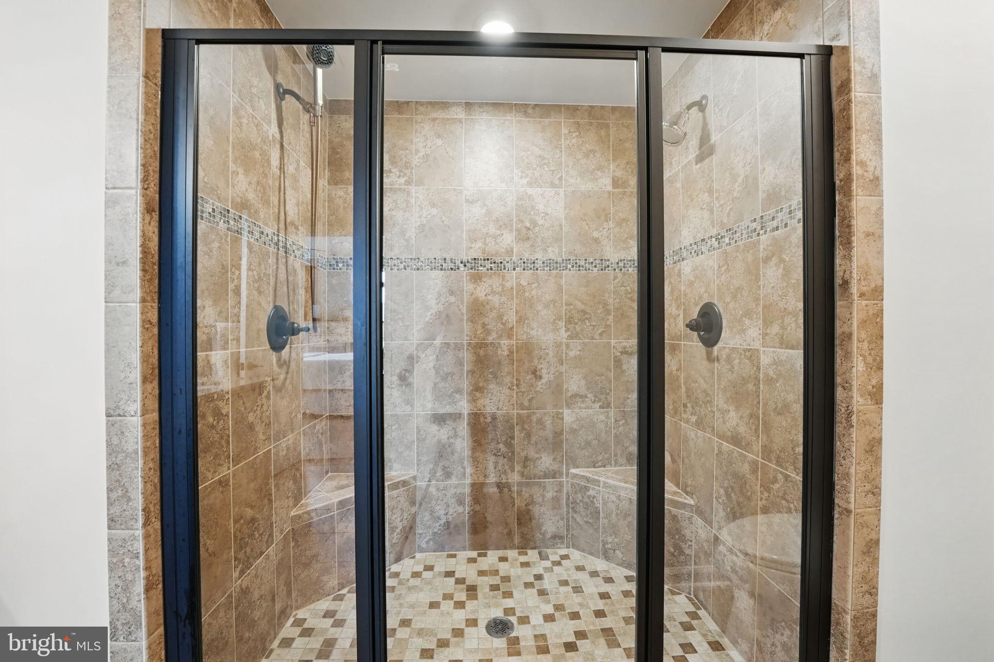 VIRGINIA MANOR CONDOMINIUM - Residential