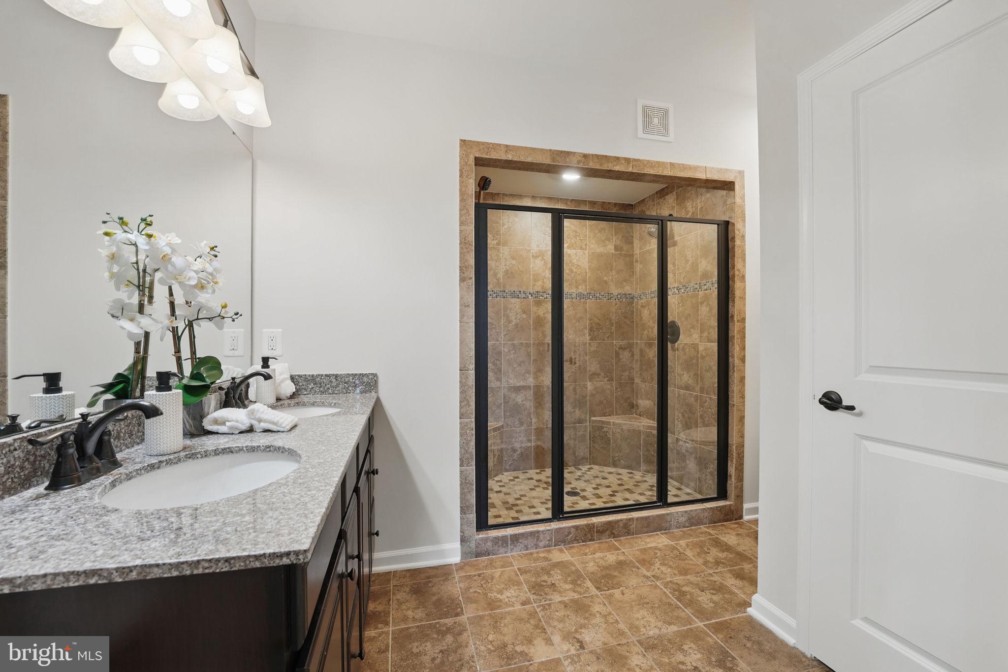 VIRGINIA MANOR CONDOMINIUM - Residential